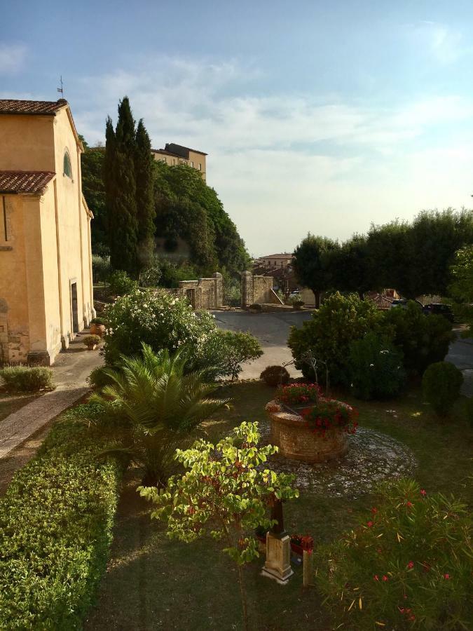 Casa Mater Ecclesiae Hotel Massa Marittima Exterior photo